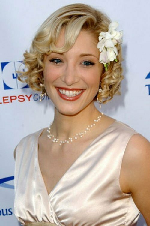 Hollywood hairstyles for curly hair