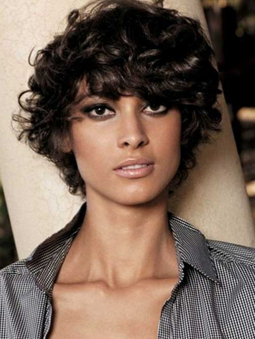 Short Hairstyles For Curly Frizzy Hair Type
